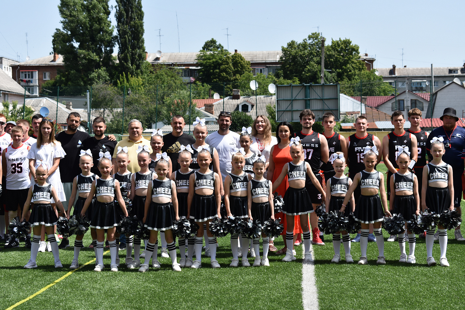 Кондитерська фабрика «Житомирські ласощі», мали змогу виЁтупити спонсорами заходу чемпіонату України з флаг-футболу