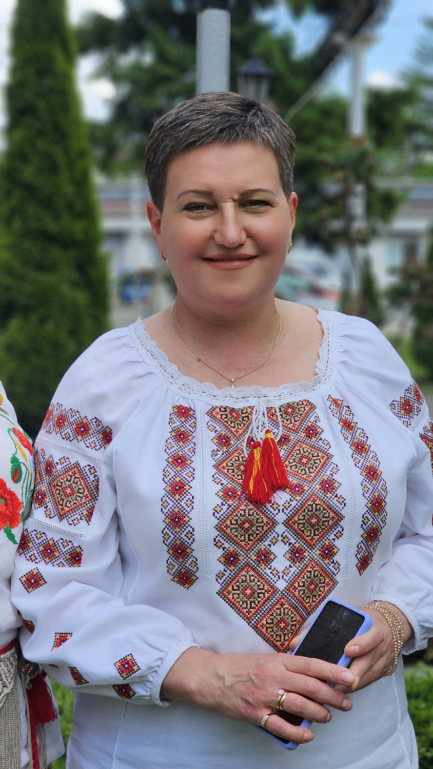 Сьогодні наша команда розквітла у барвах української вишиванки!